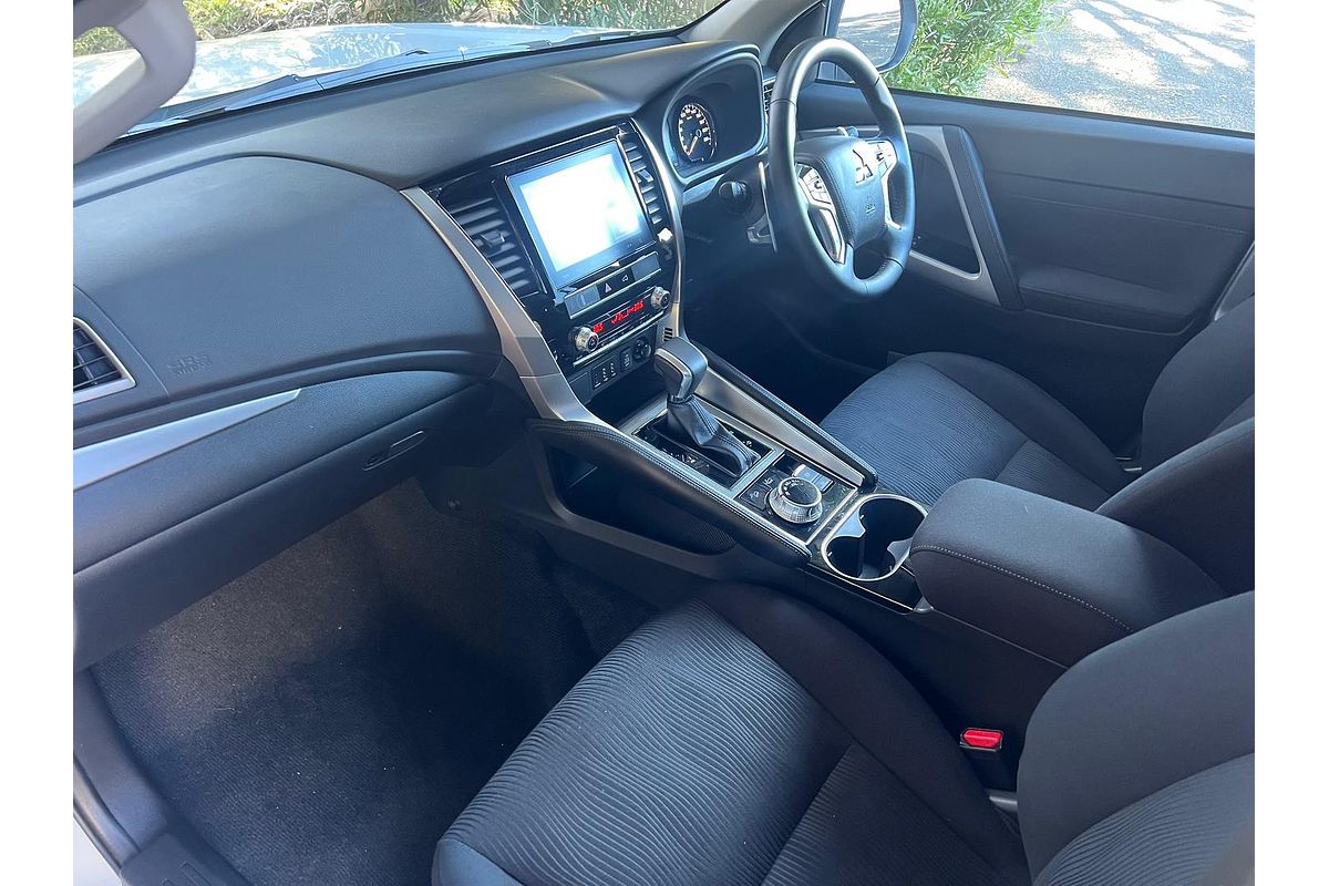 2023 Mitsubishi Pajero Sport GLS QF