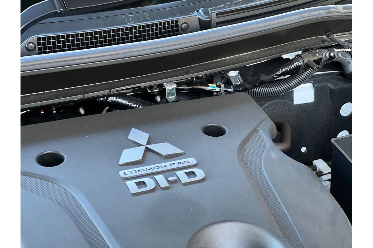 2023 Mitsubishi Pajero Sport GLS QF