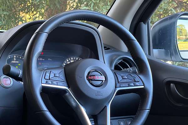 2024 Nissan Navara PRO-4X Warrior D23 4X4
