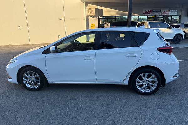 2016 Toyota Corolla ZR ZRE182R