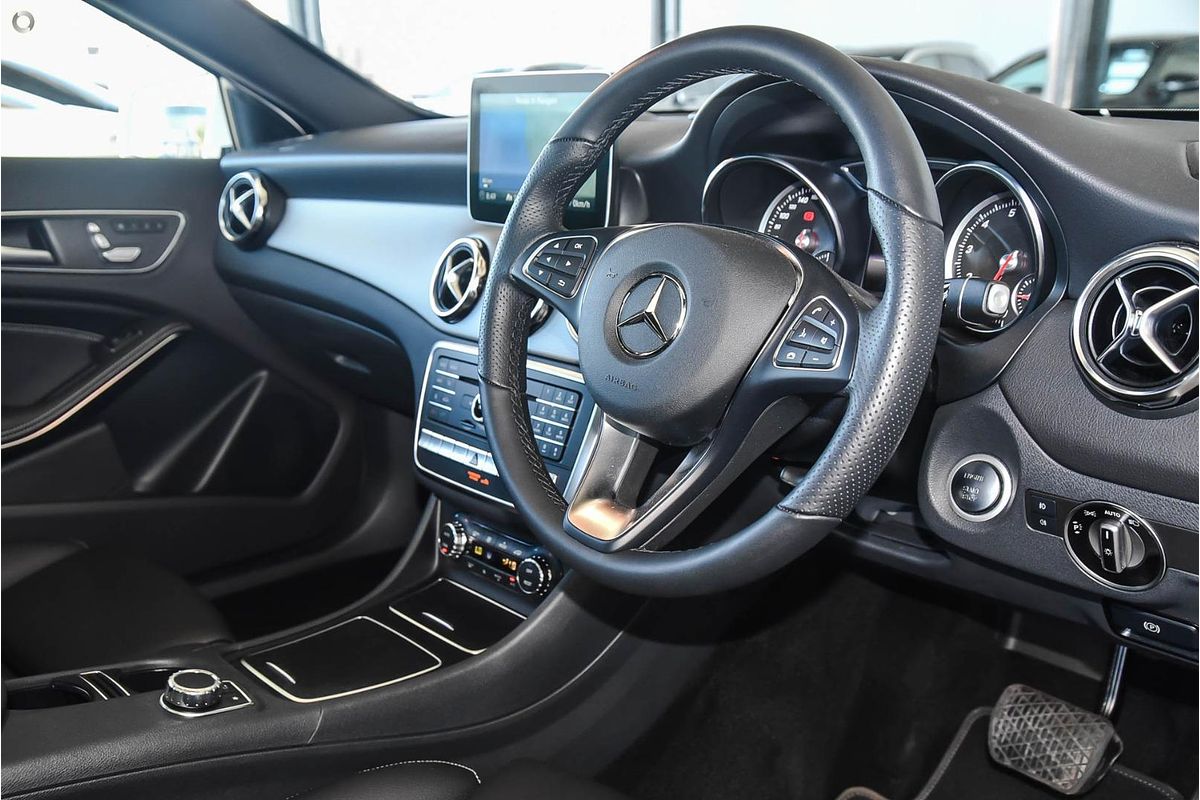 2018 Mercedes-Benz GLA-Class GLA250 X156
