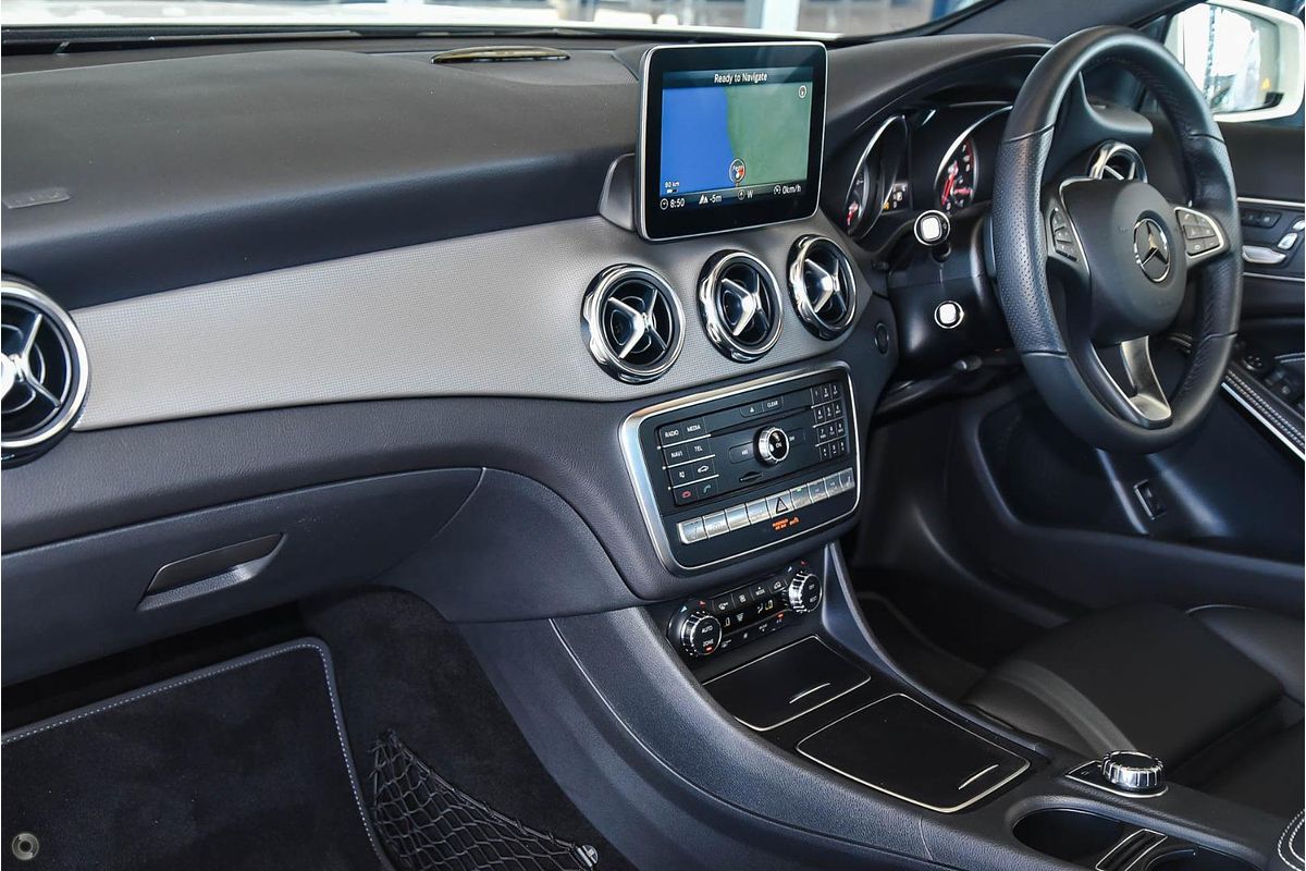 2018 Mercedes-Benz GLA-Class GLA250 X156