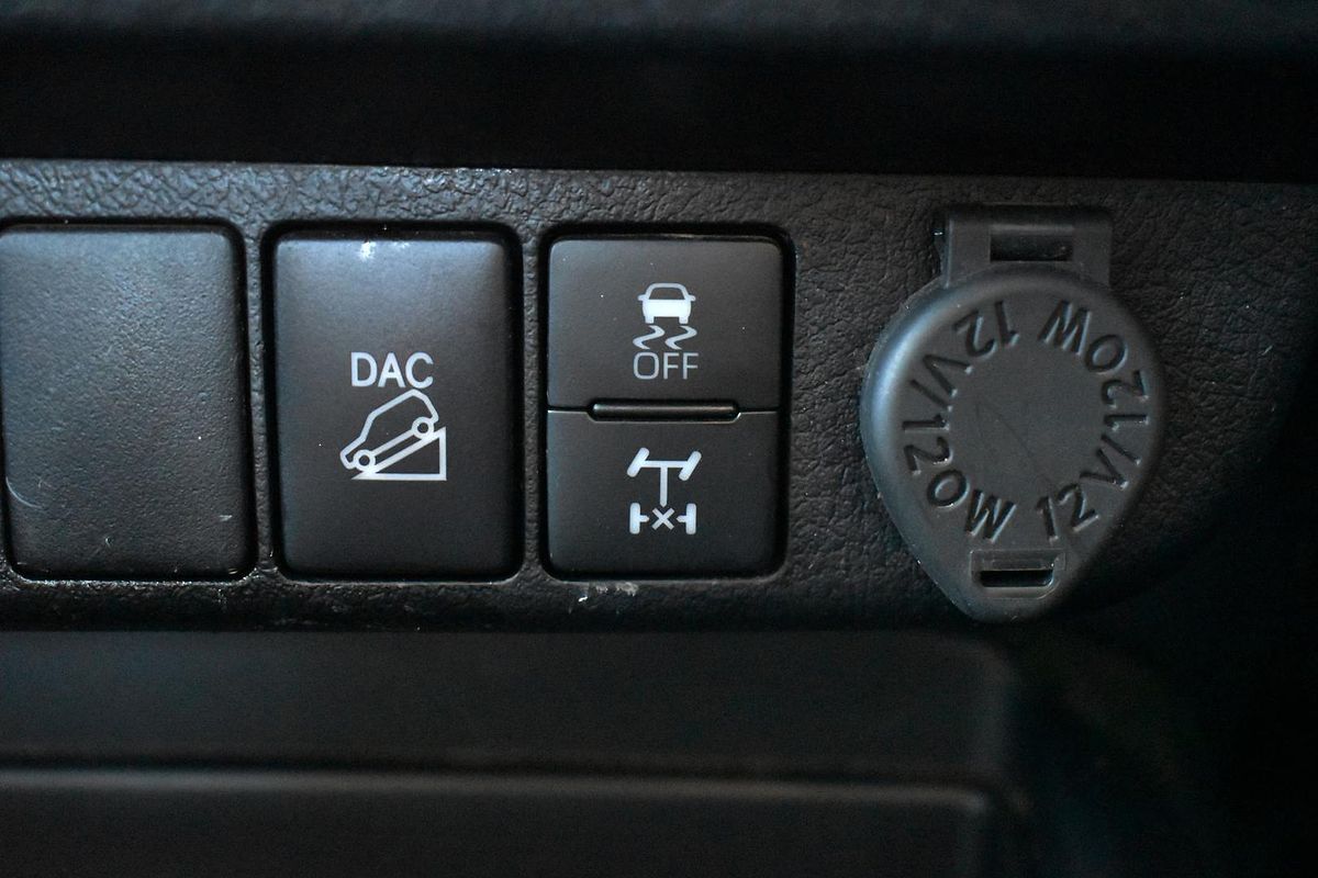 2023 Toyota Hilux SR GUN126R 4X4