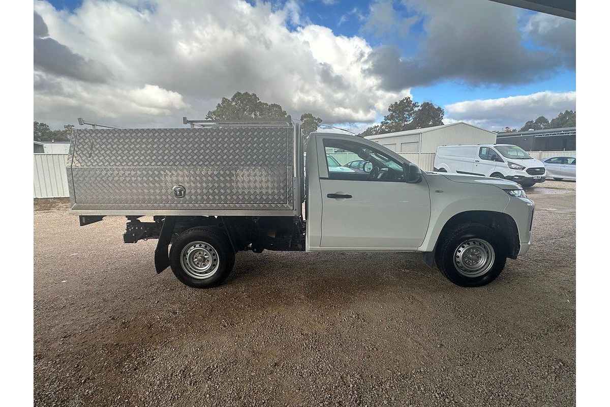 2020 Mitsubishi Triton GLX MR Rear Wheel Drive