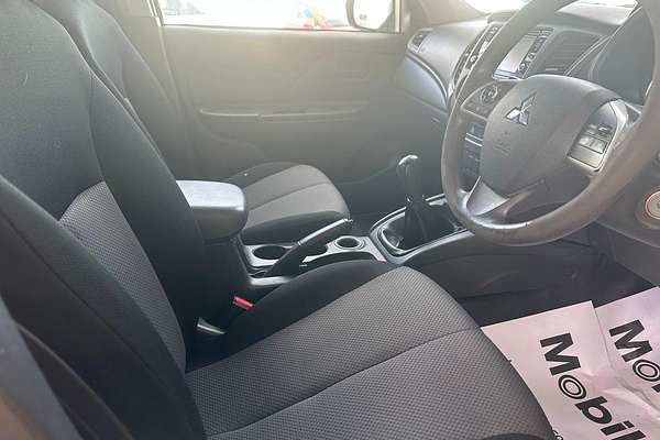 2020 Mitsubishi Triton GLX MR Rear Wheel Drive
