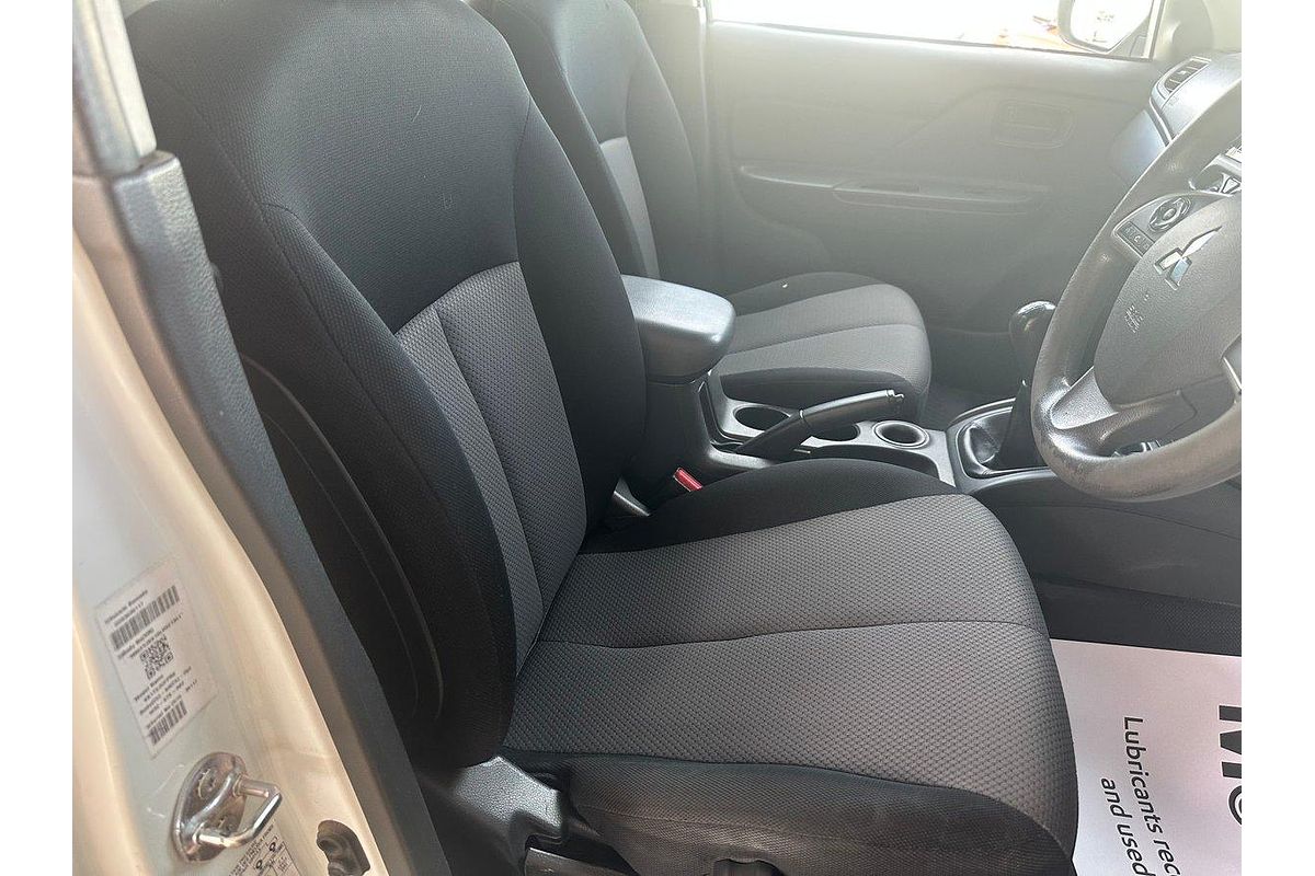 2020 Mitsubishi Triton GLX MR Rear Wheel Drive