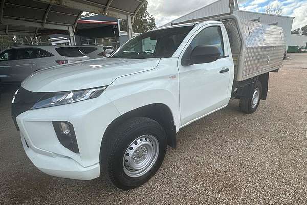 2020 Mitsubishi Triton GLX MR Rear Wheel Drive