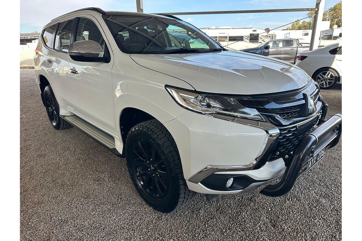 2019 Mitsubishi Pajero Sport Black Edition QE