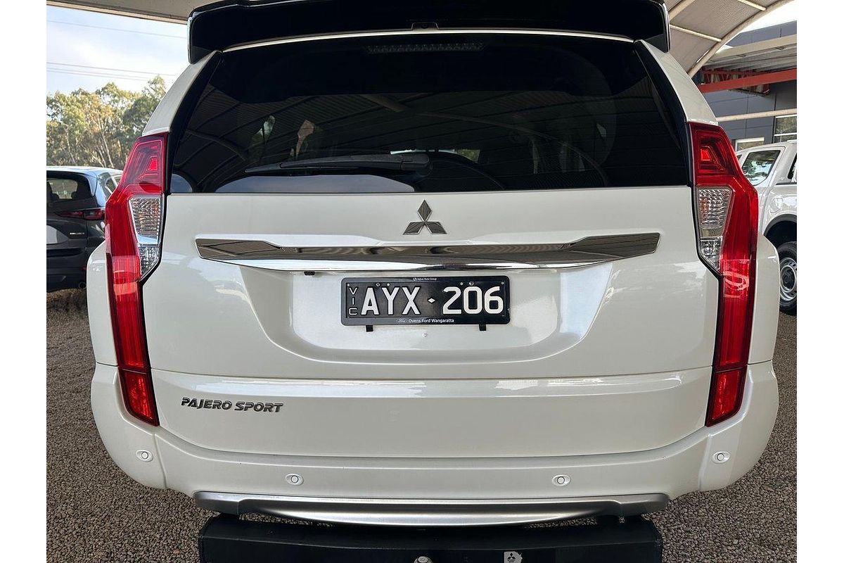 2019 Mitsubishi Pajero Sport Black Edition QE