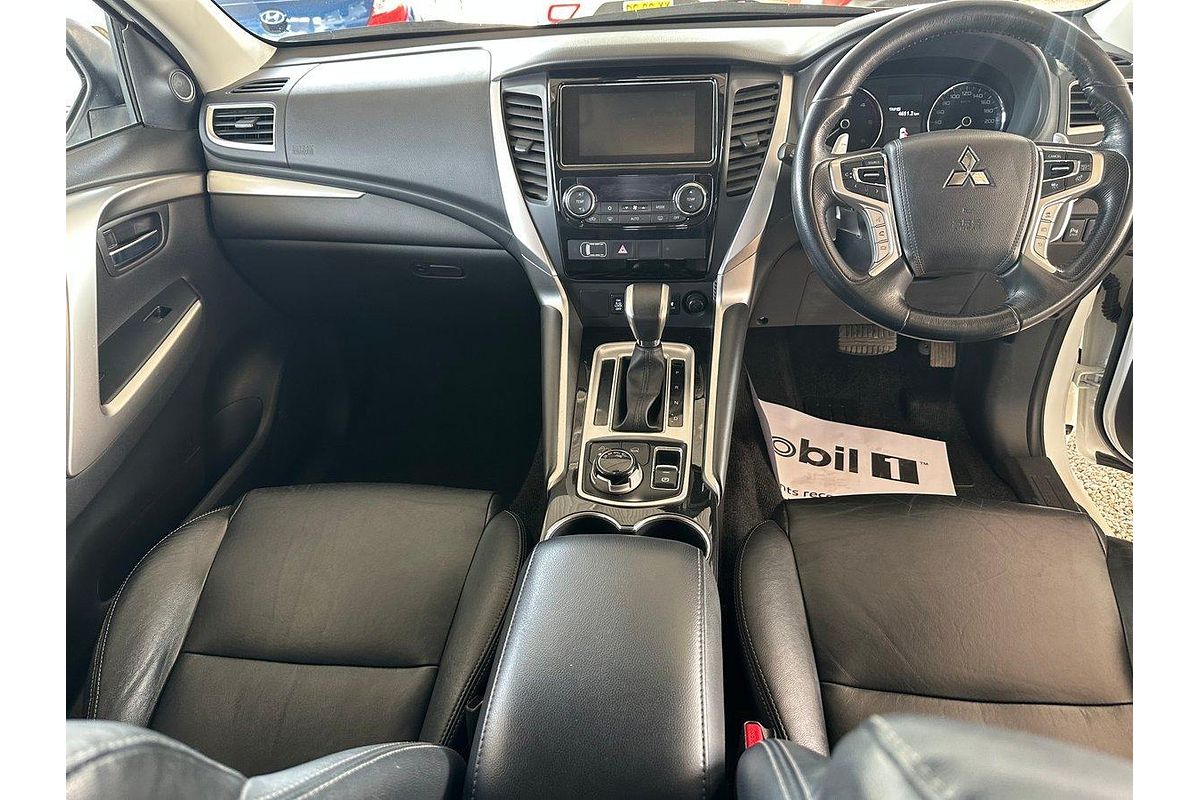 2019 Mitsubishi Pajero Sport Black Edition QE