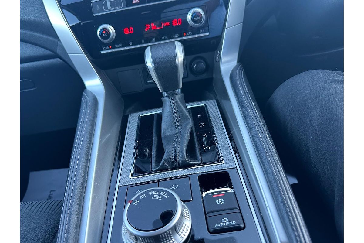 2022 Mitsubishi Pajero Sport GLS QF
