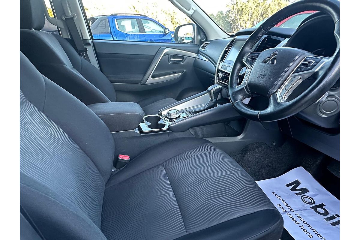 2022 Mitsubishi Pajero Sport GLS QF