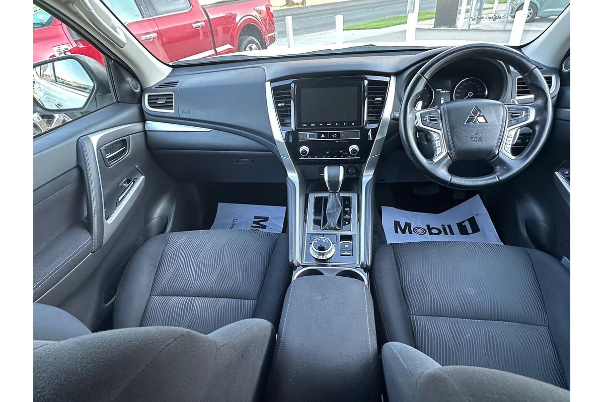 2022 Mitsubishi Pajero Sport GLS QF