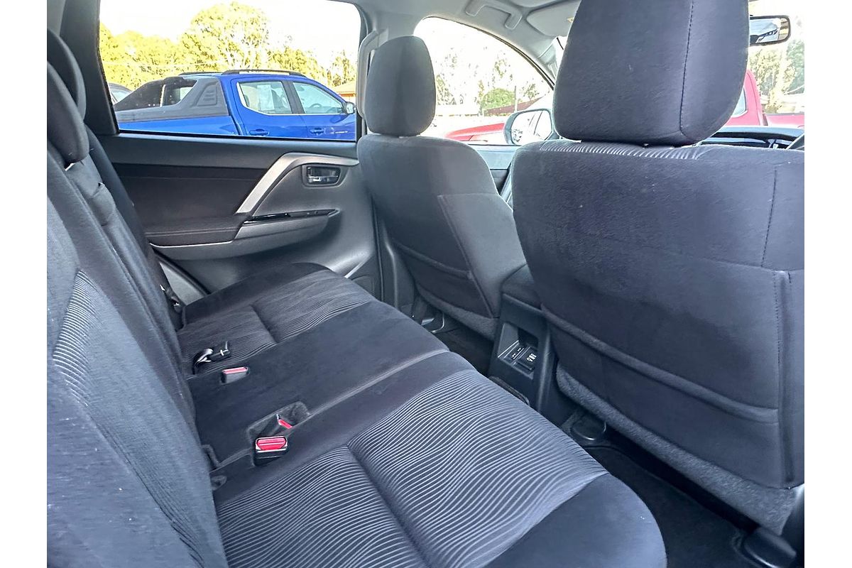 2022 Mitsubishi Pajero Sport GLS QF