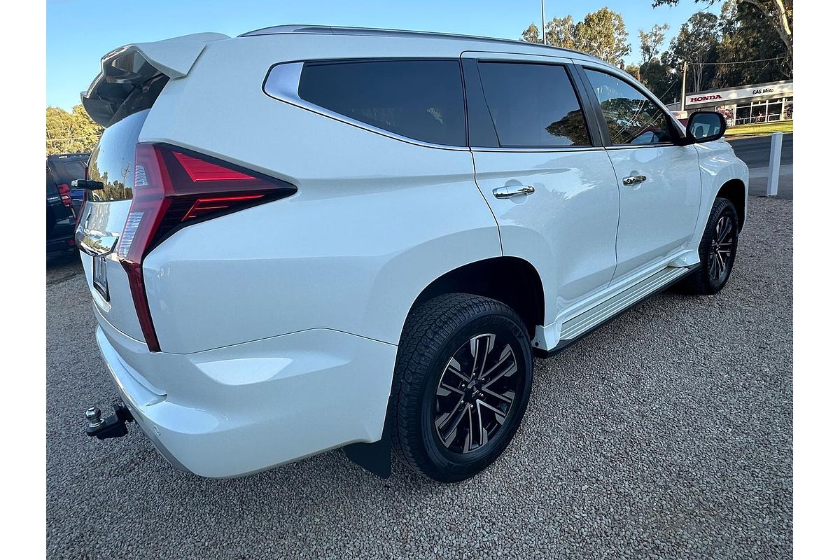 2022 Mitsubishi Pajero Sport GLS QF