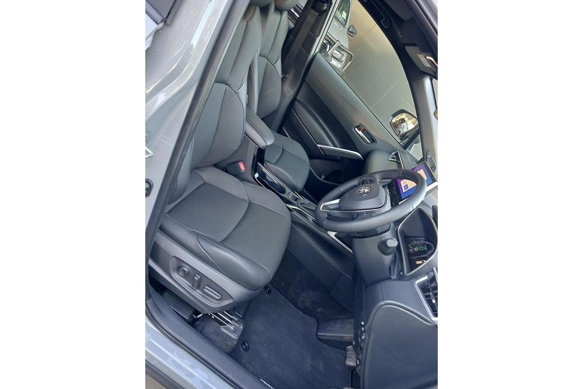 2025 Toyota Corolla Cross Atmos MXGH15R