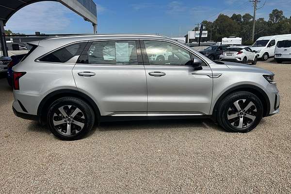 2022 Kia Sorento Sport MQ4