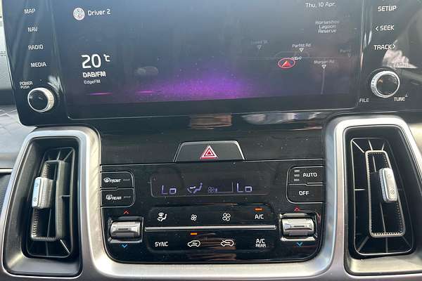 2022 Kia Sorento Sport MQ4