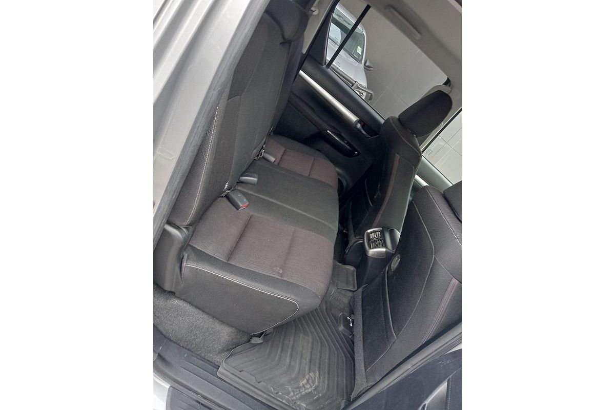 2019 Toyota Hilux SR5 GUN126R 4X4