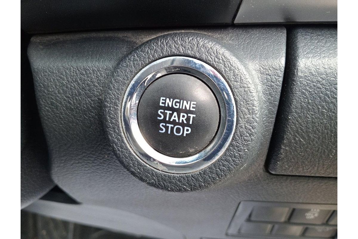 2019 Toyota Hilux SR5 GUN126R 4X4