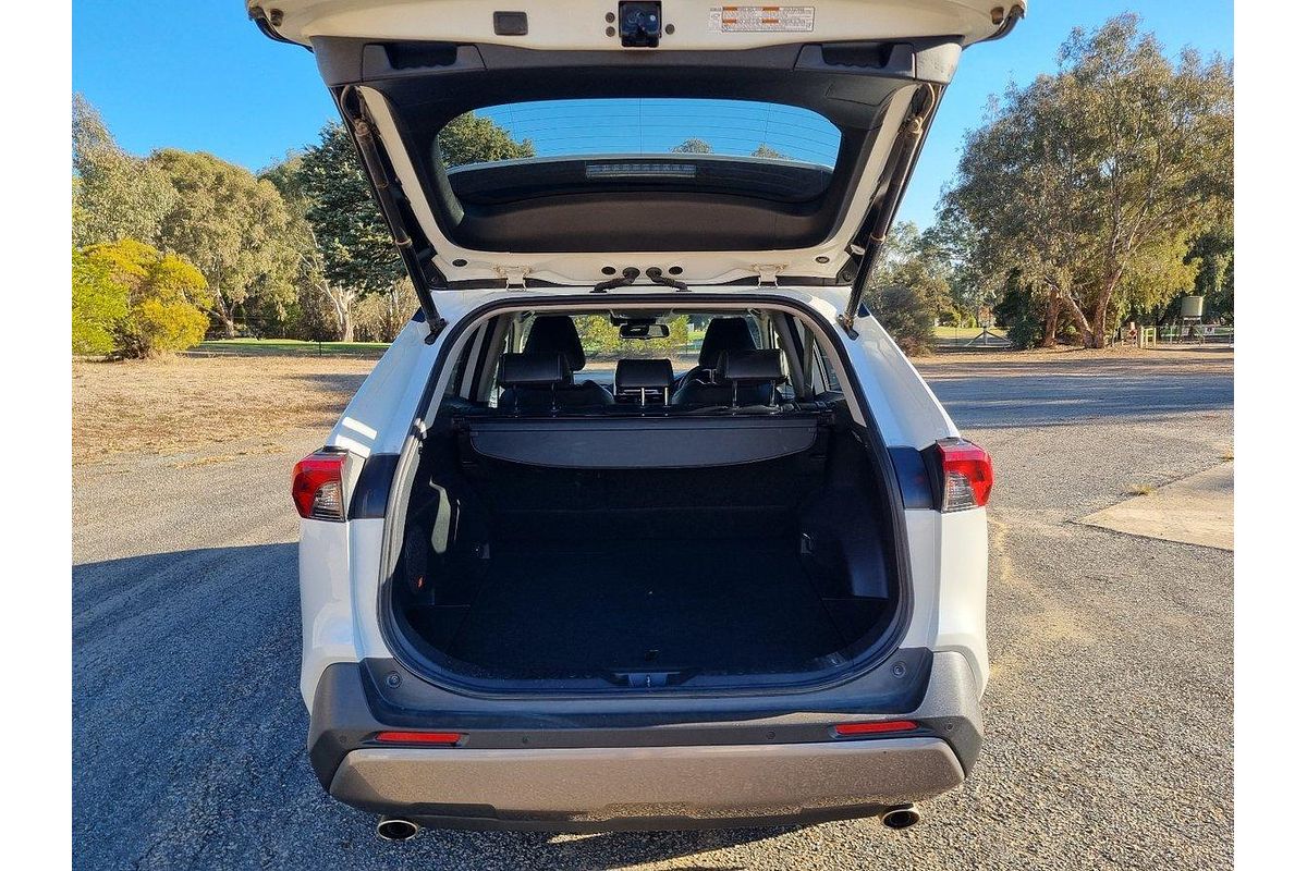 2021 Toyota RAV4 Cruiser AXAH54R