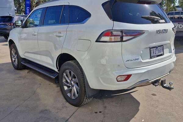 2022 Isuzu MU-X LS-U