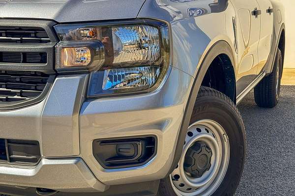 2024 Ford Ranger XL 4X4 2.0L
