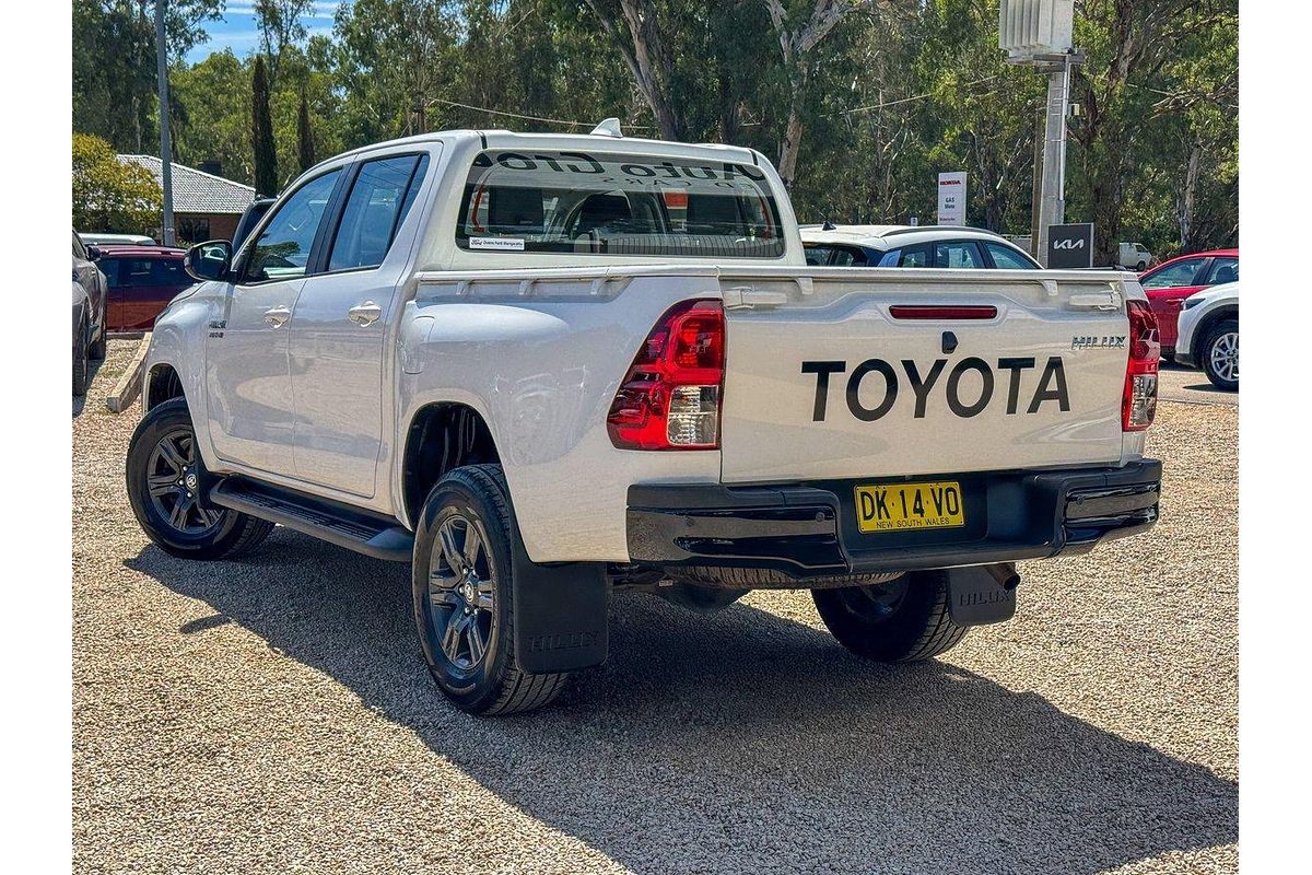 2024 Toyota Hilux SR GUN126R 4X4