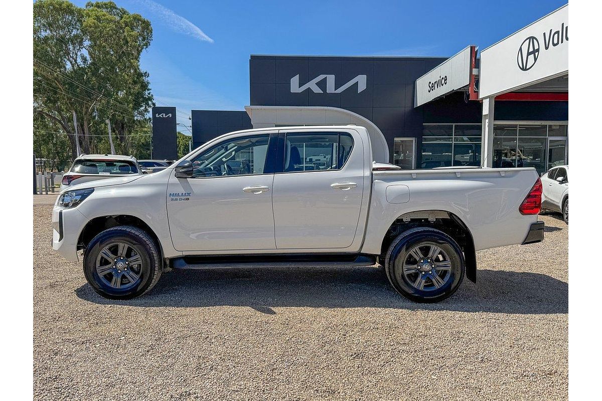 2024 Toyota Hilux SR GUN126R 4X4
