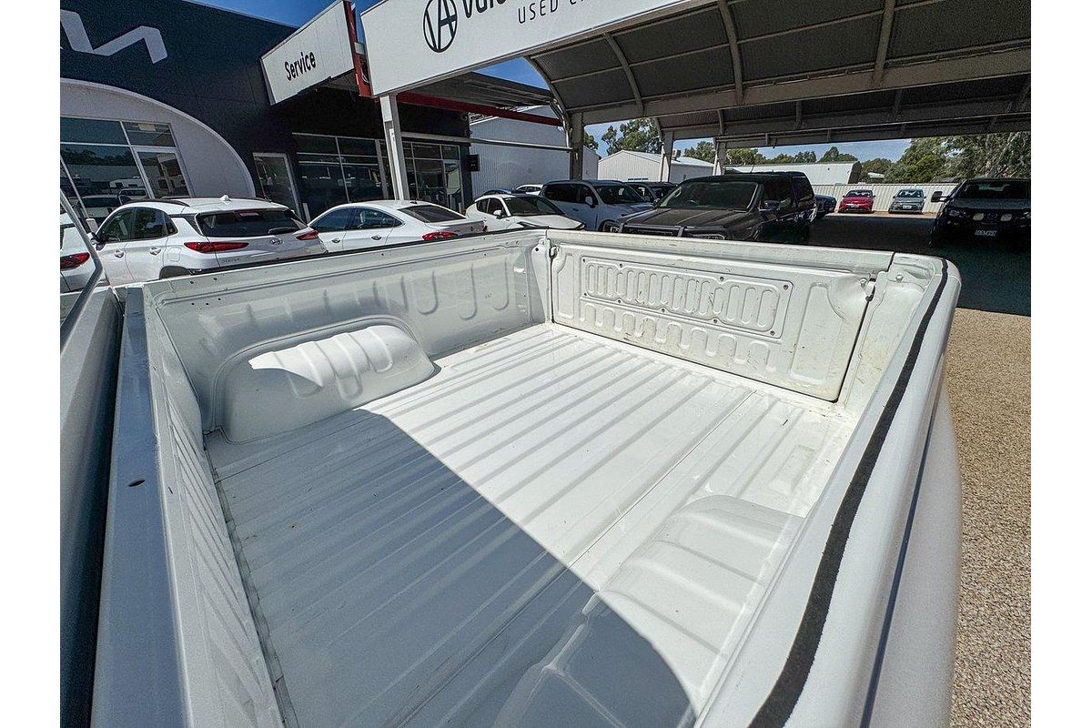 2024 Toyota Hilux SR GUN126R 4X4