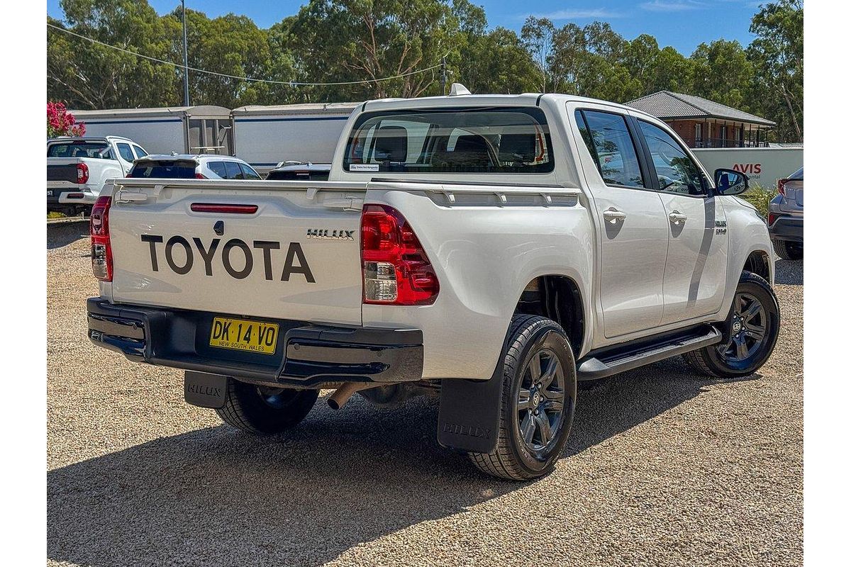 2024 Toyota Hilux SR GUN126R 4X4