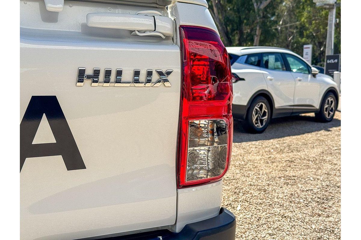 2024 Toyota Hilux SR GUN126R 4X4
