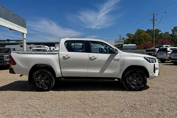 2024 Toyota Hilux SR GUN126R 4X4