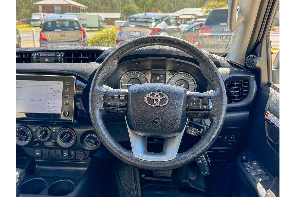 2024 Toyota Hilux SR GUN126R 4X4
