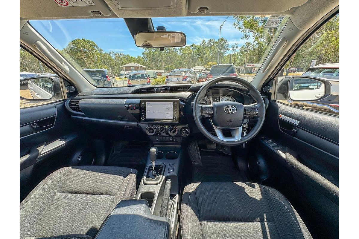 2024 Toyota Hilux SR GUN126R 4X4
