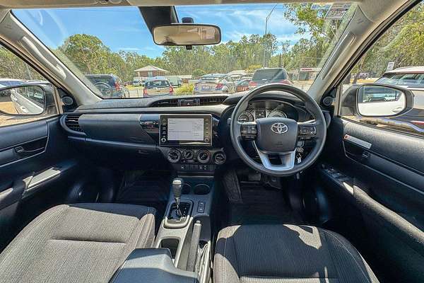 2024 Toyota Hilux SR GUN126R 4X4
