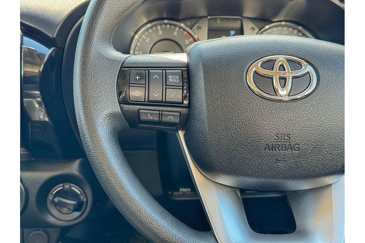 2024 Toyota Hilux SR GUN126R 4X4