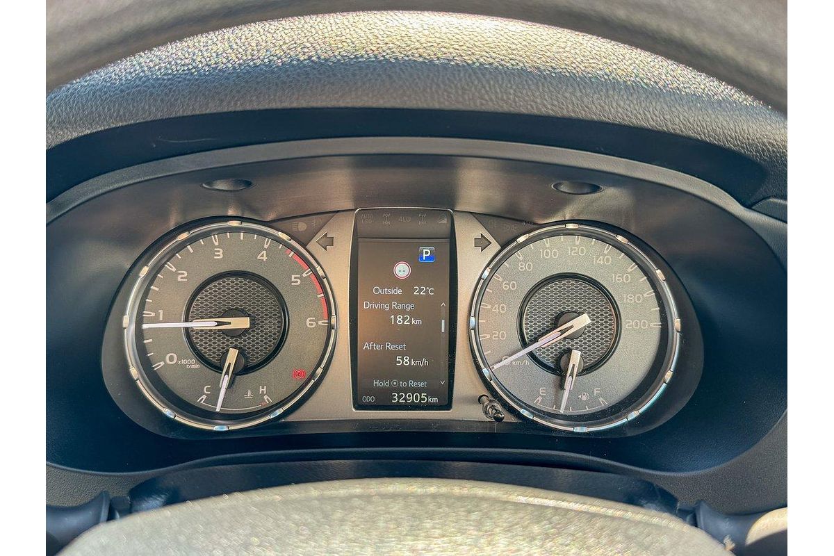 2024 Toyota Hilux SR GUN126R 4X4