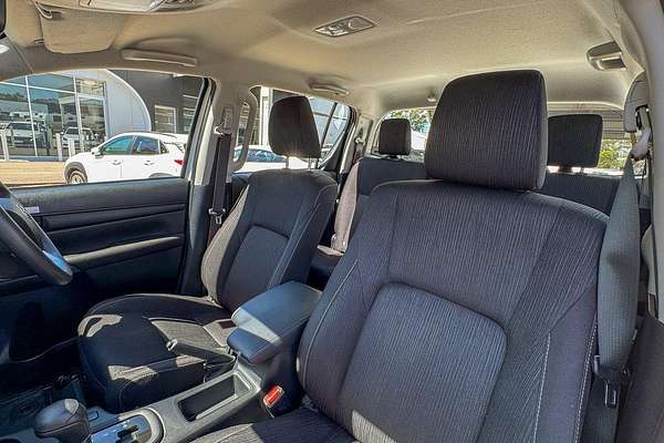 2024 Toyota Hilux SR GUN126R 4X4