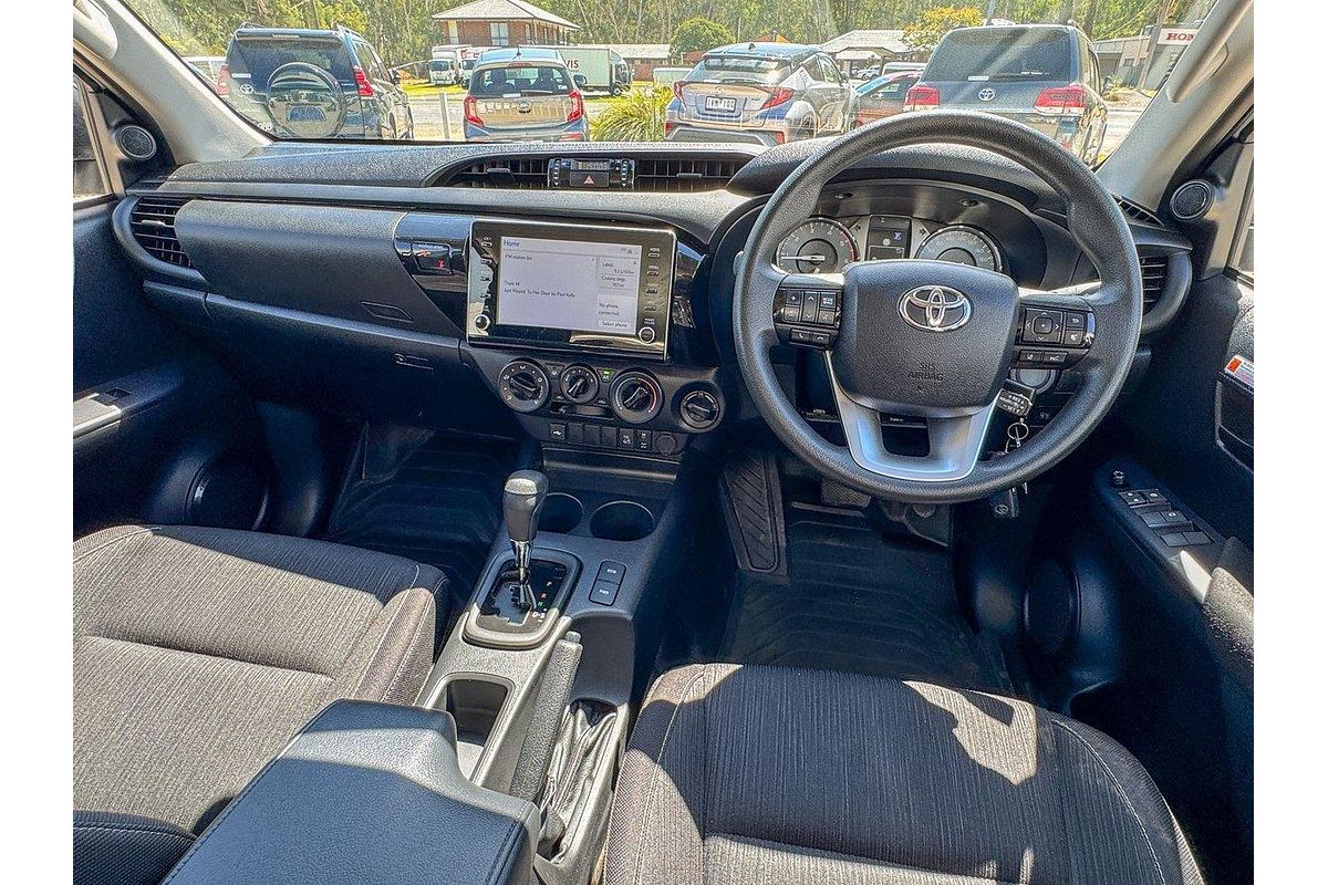 2024 Toyota Hilux SR GUN126R 4X4