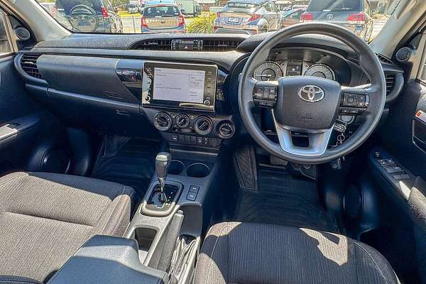 2024 Toyota Hilux SR GUN126R 4X4