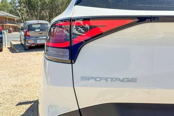 2022 Kia Sportage S NQ5