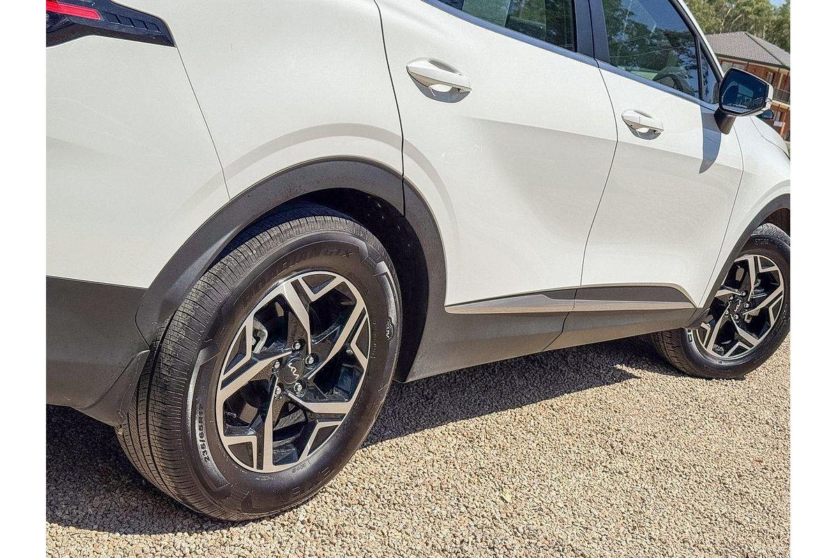 2022 Kia Sportage S NQ5