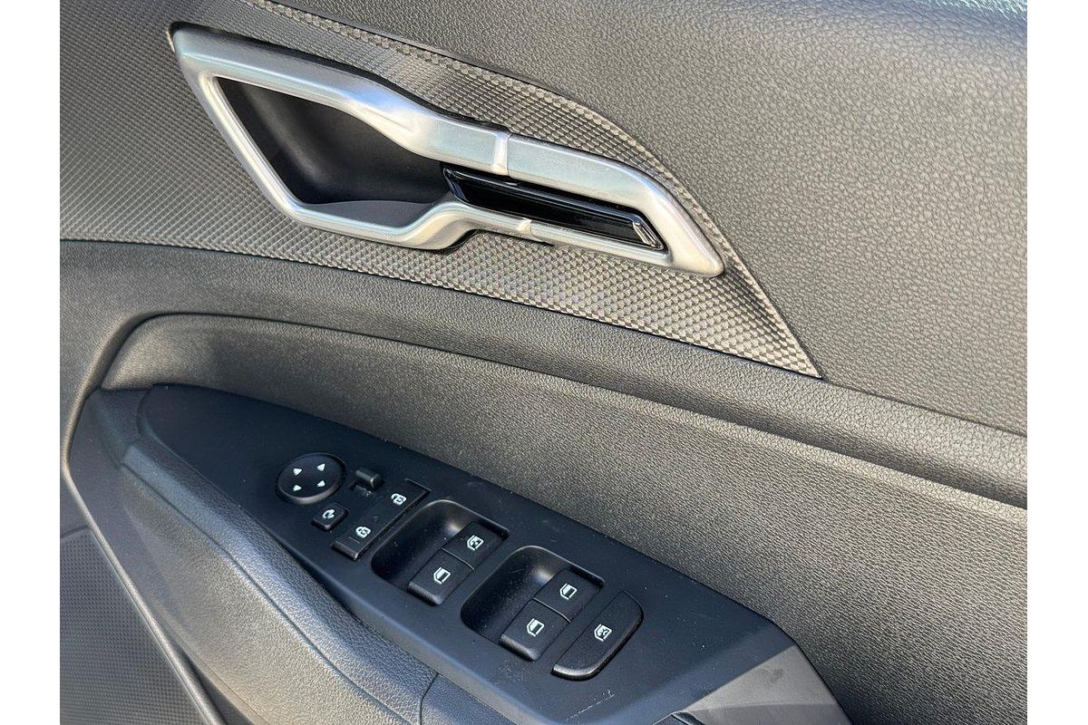 2022 Kia Sportage S NQ5