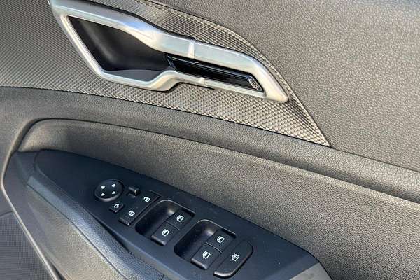 2022 Kia Sportage S NQ5
