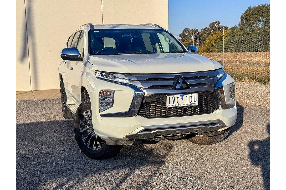 2022 Mitsubishi Pajero Sport GLS QF
