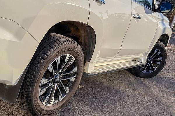 2022 Mitsubishi Pajero Sport GLS QF