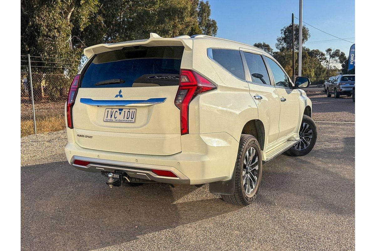 2022 Mitsubishi Pajero Sport GLS QF