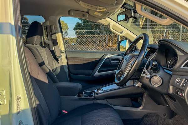 2022 Mitsubishi Pajero Sport GLS QF