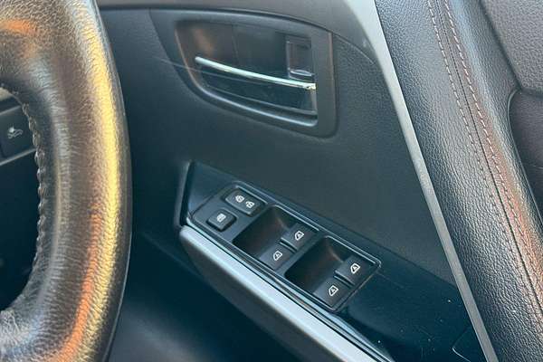 2022 Mitsubishi Pajero Sport GLS QF